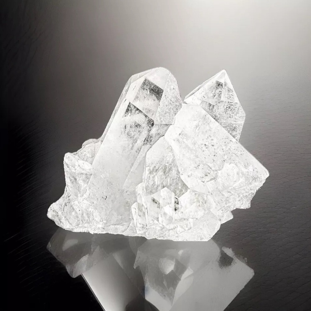 Natural Clear White Quartz Crystal Abstract Art Altar Display 139g